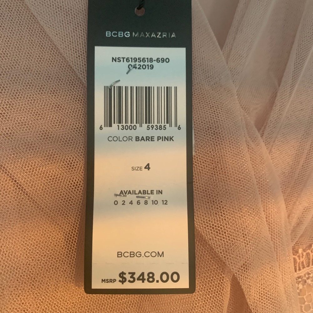 Dress - Picture 8 of 9